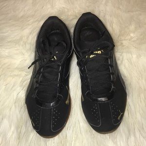 Puma Sneakers